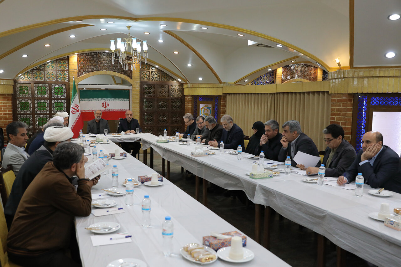 نمایندگان مردم تهران نسبت به موج تعدیل نیرو هشدار دادند