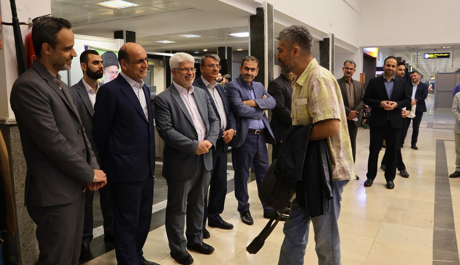 اولین پرواز آستراخان روسیه در رشت به زمین نشست