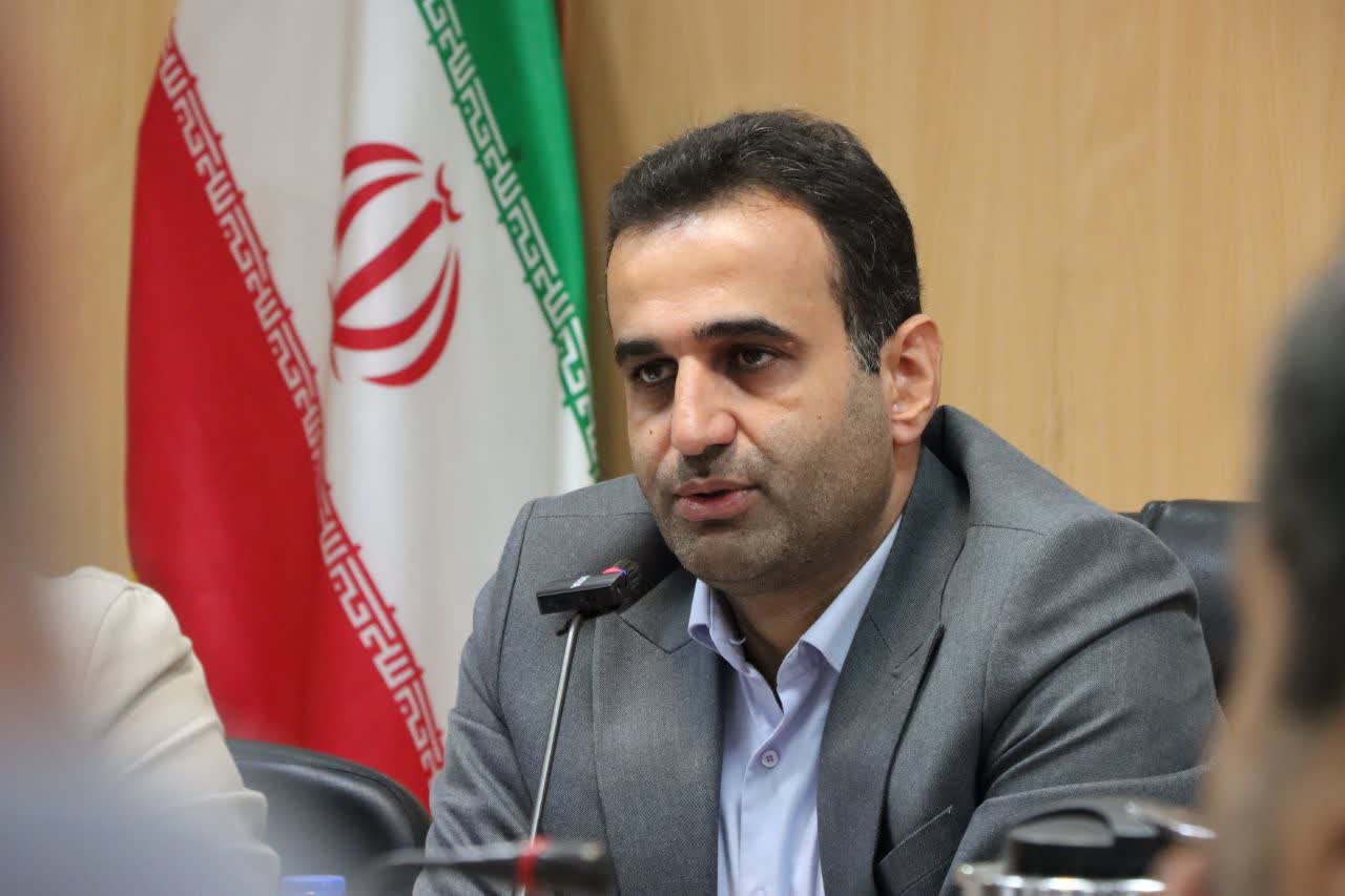 دانشگاه آزاد بعنوان دانشگاهی اجتماعی قطب اثر گذار آموزش عالی است