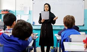کلاسهای آموزش و پرورش تا پایان فروردین مجازی است