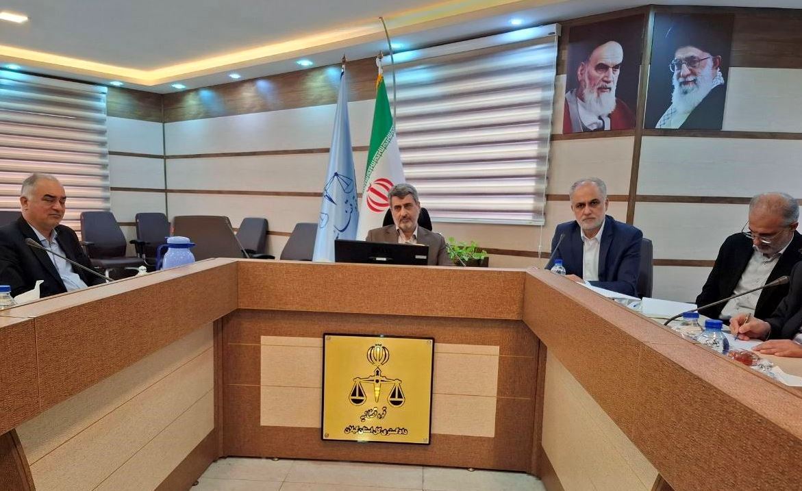 واحدهای تولید بدهی برق شان را تسویه کنند