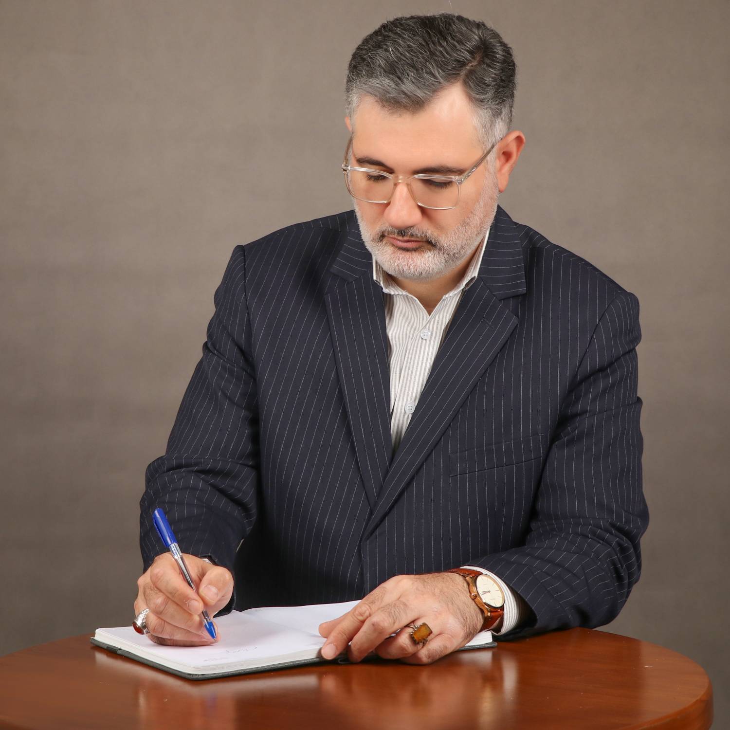 مشکل، اصل مذاکره نیست، طرف مذاکره است؛