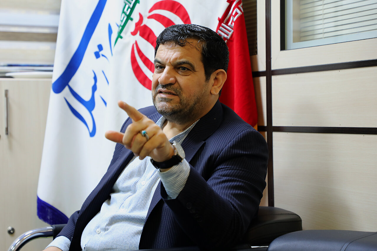 تاخیر در ابلاغ حقوق کارگران و  بازنشستگان پذیرفتنی نیست