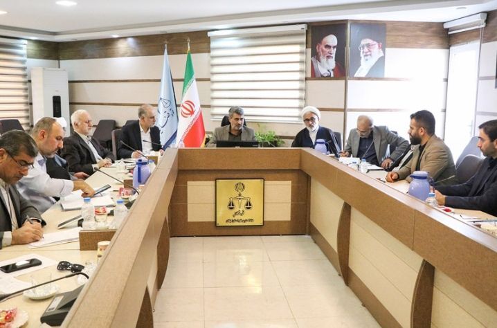 خسارتهای مردم در معدن خرشک رودبار باید پرداخت شود