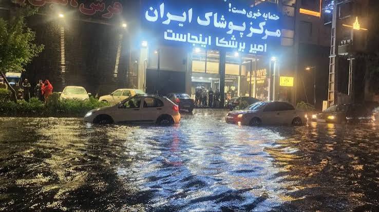 باران سیل آسا و بی نظیر ، رشت را غافلگیر کرد