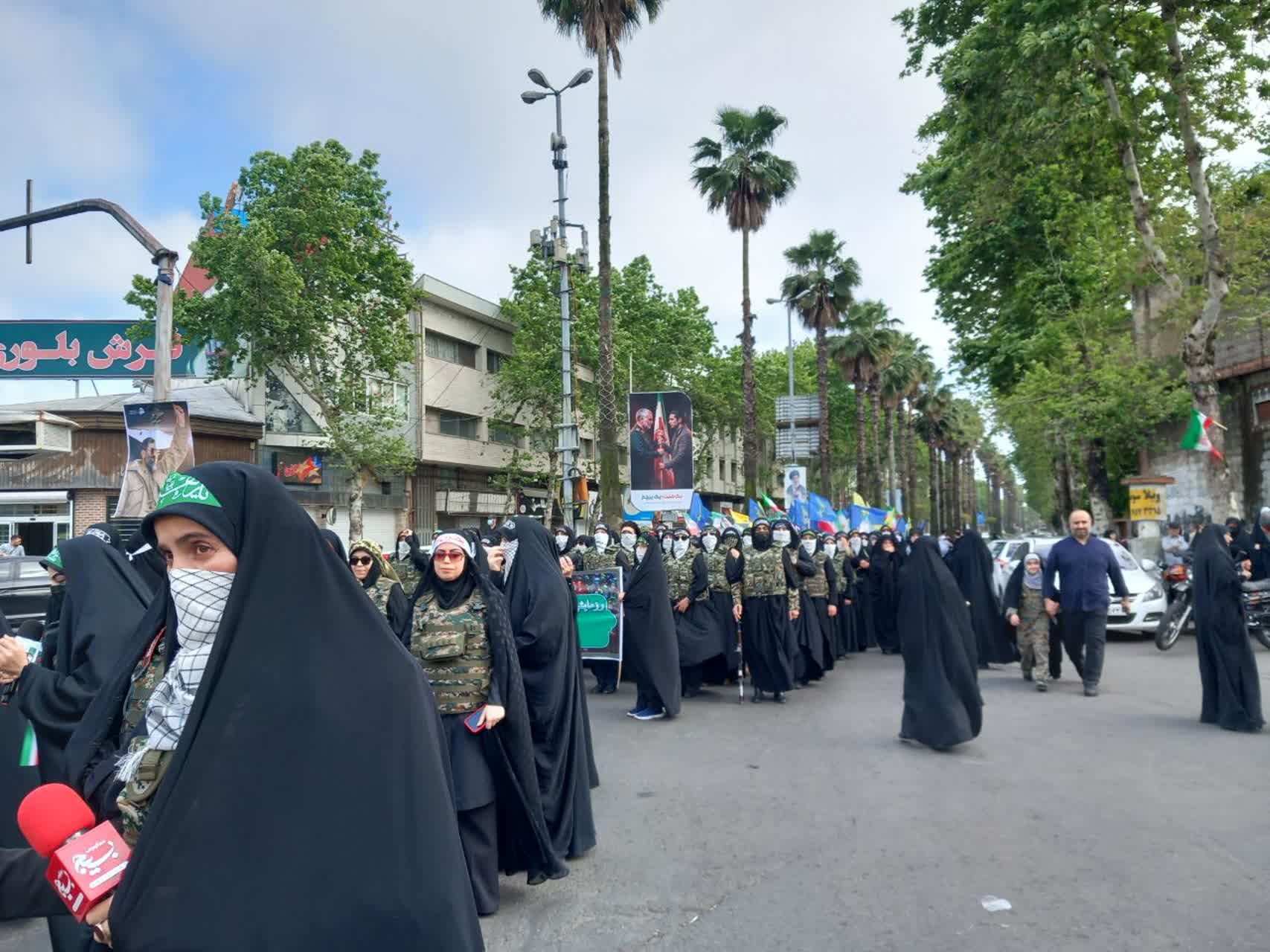 رزمایش بانوان جانفدا  در رشت برگزار شد