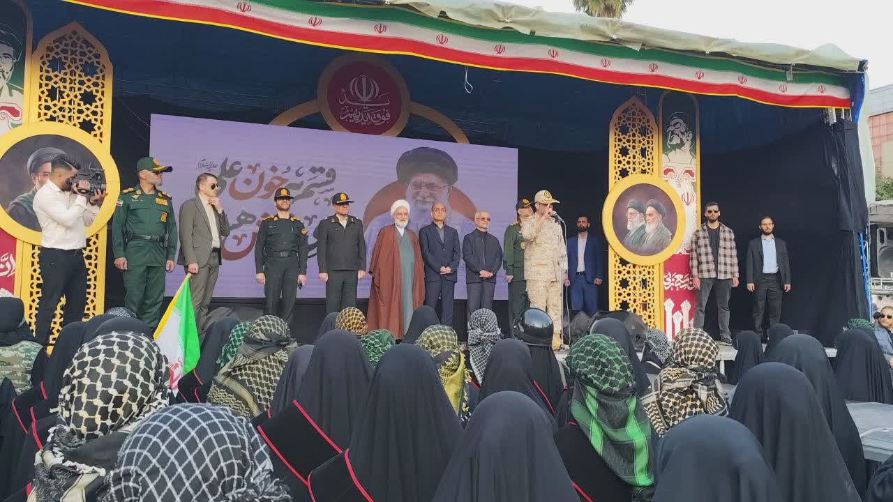 رزمایش بانوان جانفدا  در رشت برگزار شد