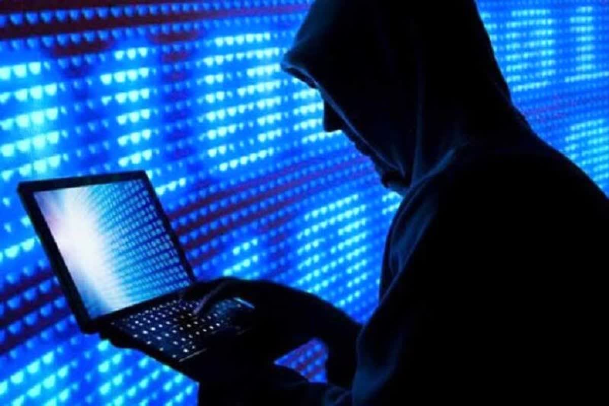  ثبت گزارش کلاهبرداری‌های اینترنتی در سامانه دادستانی کل کشور