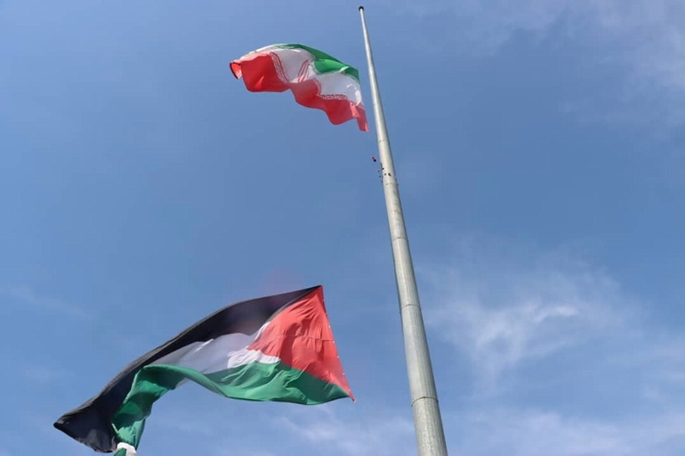 پرچم فلسطین بر فراز شهر رشت به اهتزاز در آمد