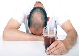 ۲نوشیدنی که موجب ریزش مداوم مو می شوند….